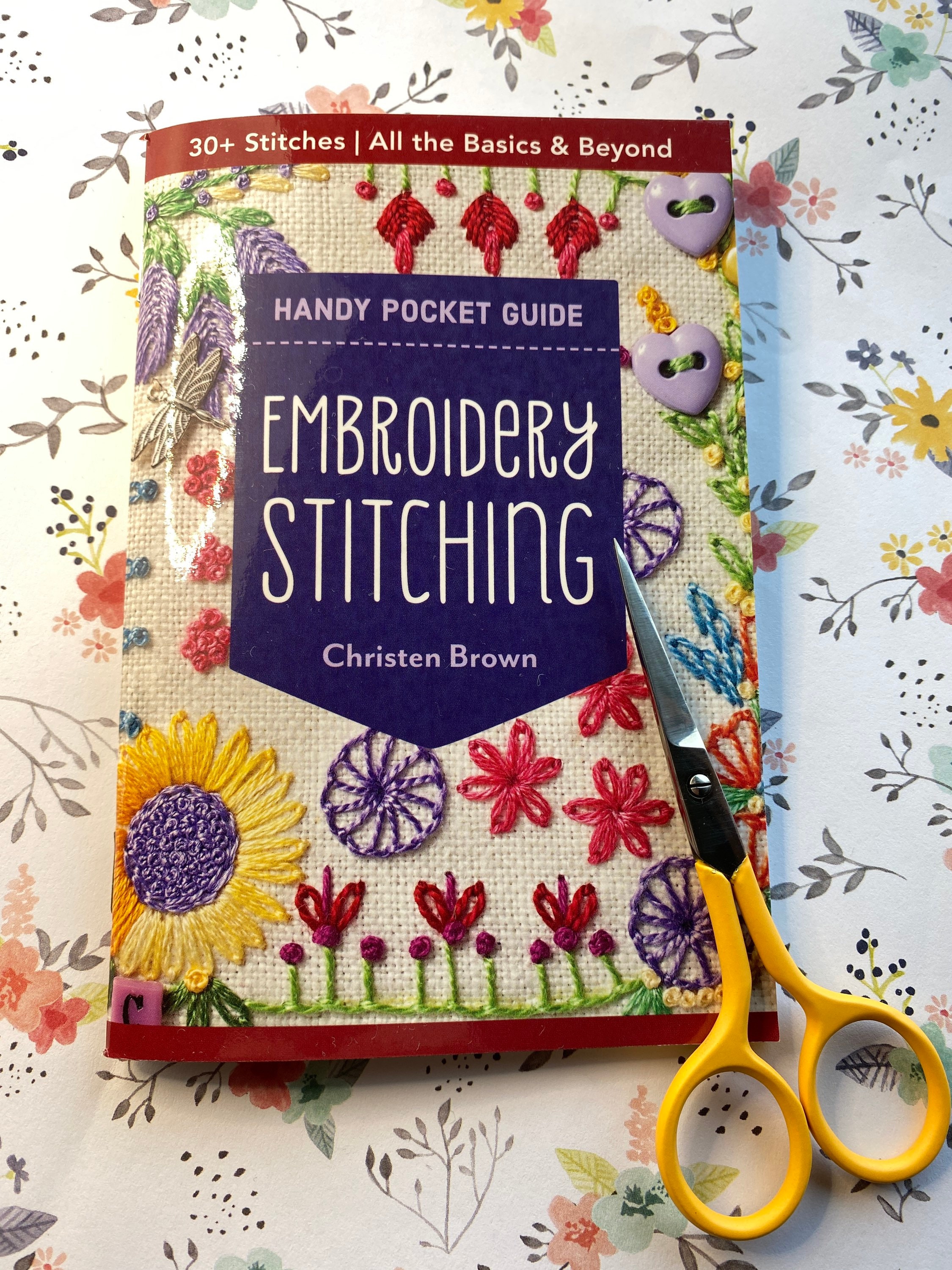 Embroidery Stitching Pocket Guide, Book by Christen Brown Handy Pocket  Guide for Embroidery, Embroidery Book, 30 Basic Stitches and Beyond 