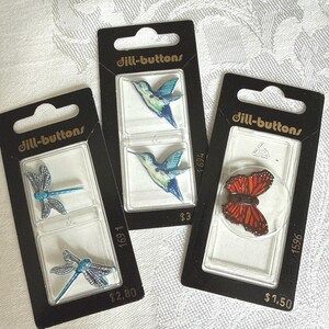 Choice of Hummingbird, Butterfly or Dragonfly Buttons, 28mm Dill Button, 1.102 Inch Polyamide Buttons,  multiple OPTIONS, FAST ship