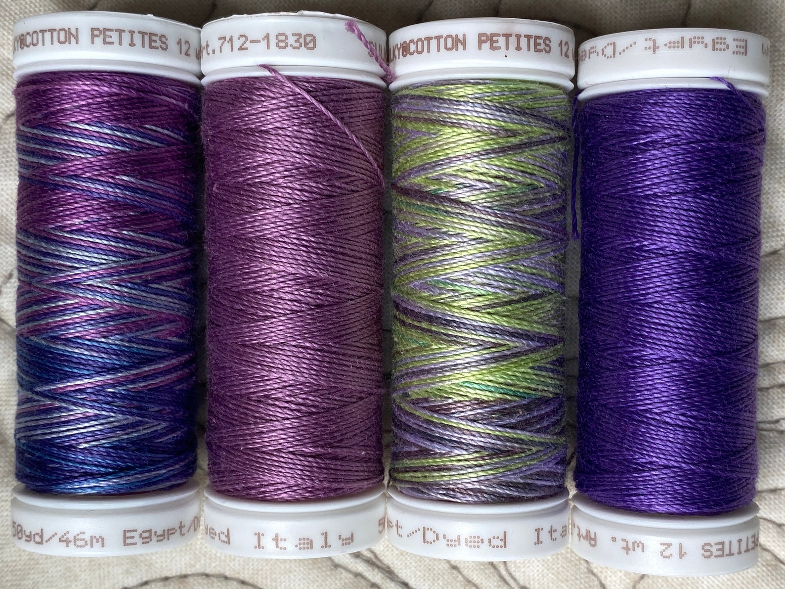 RED Sulky 12wt Petites Mix, Classicneedle RHUBARB & APPLES Mix, 50 Yd ...
