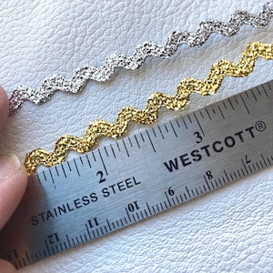 BABY METALLIC Rick Rack, Silver or Gold,  .25 inches wide. 4 yd package, Packaged Wrights Trims, for quilts & holiday crafts, ships fast