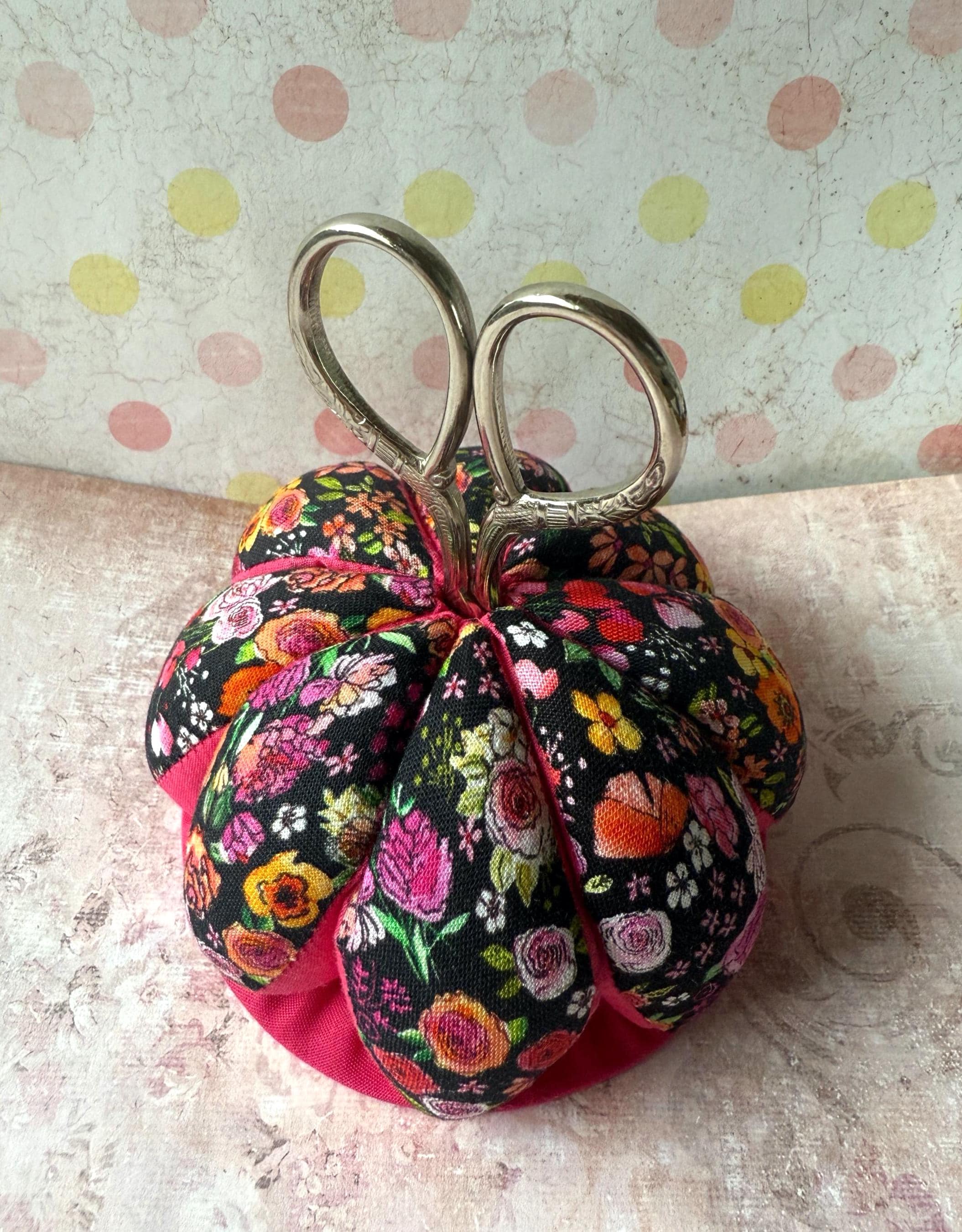 Pin Cushion Decorative Scissors, Vintage Style Embellished PinCushion, Old Fashioned decorated oversized pincushion, ClassicNeedle FAST SHiP