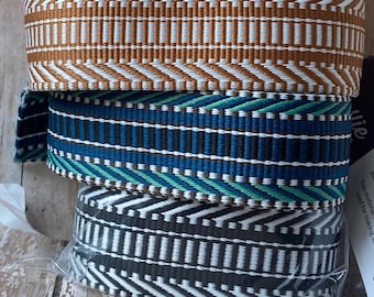 Sallie Tomato 1.5 inch Webbing for Straps, 3 yd pkg Railroad design straps for  bag making supplies, ships FaST