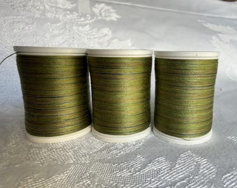Sulky 30wt Blendables 4020 MOSS MEDLEY, Variegated 30wt thread for quilting, top stitch, applique, embroidery, 500 yd spool ships fast