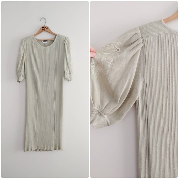 Small Vintage 1980s Womens Sparkly Ribbed Knit Swe