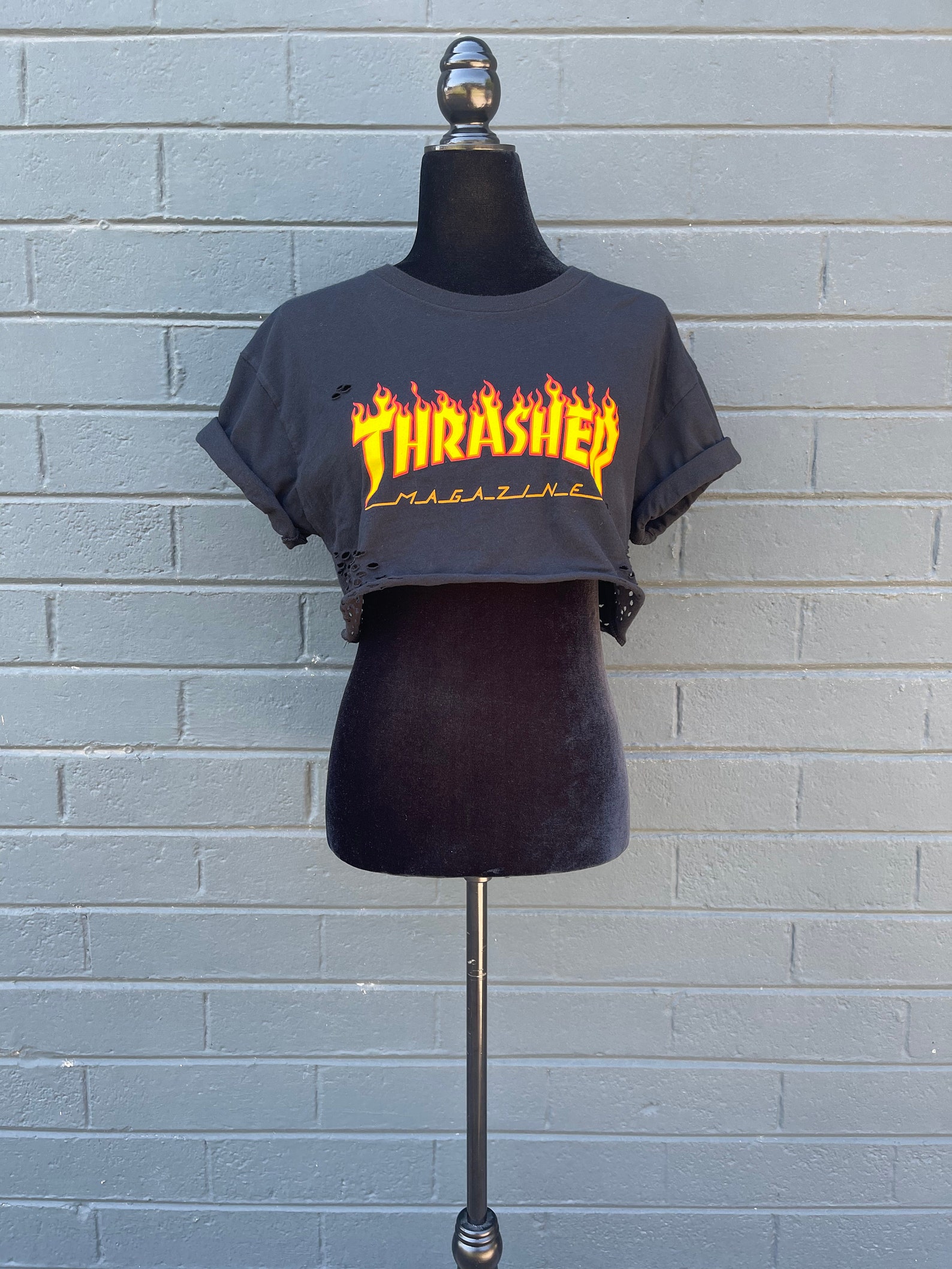 crop top thrasher