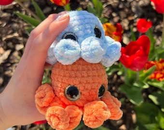 Crocheted octopus made of chenille yarn with safety eyes; available in a variety of colors; perfect gift for children as a lucky charm.