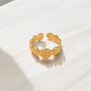 Bague rayon de soleil, bague soleil en or, bague réglable, bague de guérison, bague lever de soleil, bague soleil, cadeau pour elle, cadeau de demoiselle d'honneur, bague de manchette