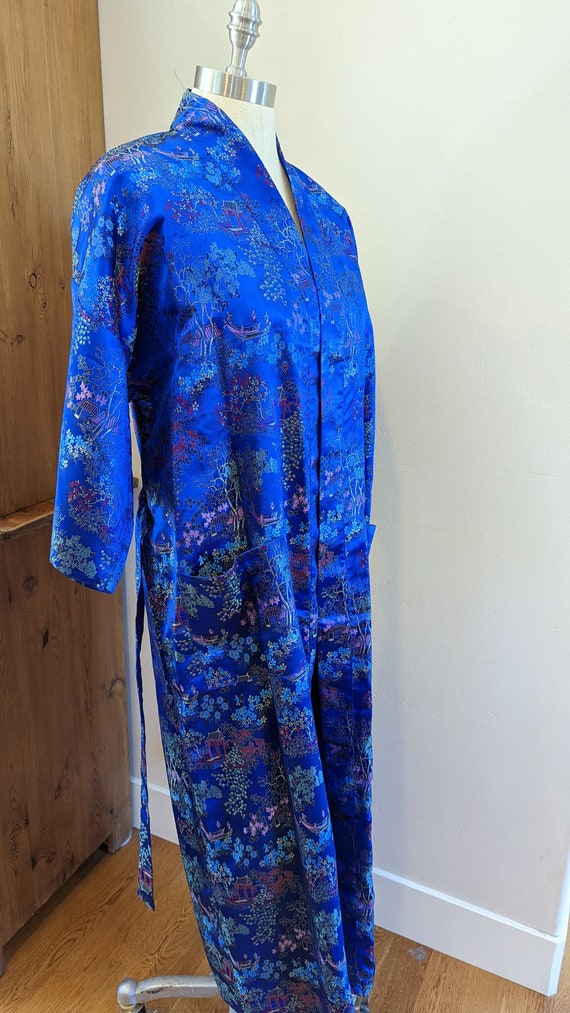 60s Chinese brocade robe, royal blue brocade robe… - image 8