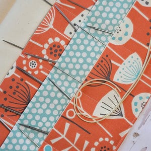CIRCULAR NEEDLE CASE - Circular knitting needle storage, circular needle roll, combination needle case, choose 8 or 12 slots, knitting gift