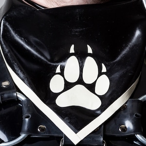 Latex scarf, puppy bandanna, medium size 70 cm width - Mature Item