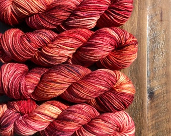 Hand Dyed Yarn|Worsted Weight|100 % Superwash Merino|"Campfire"