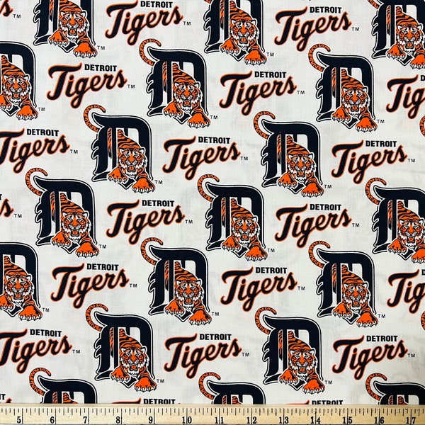 RARE VINTAGE MLB Detroit Tigers Baseball, Year 2000 Print, 100% Cotton Fabric, Widths are 58”, New