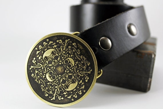 Skull Medallion Belt Buckle -SOLID METAL- Choose Copper  display picture 1