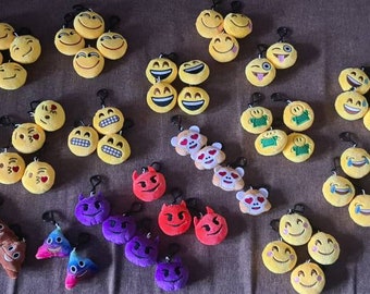 EMOJI Keychains • SALE, Keyrings, Party Bag, Gift Idea, Bag Accessories, Valentine's Gift, In Love Face