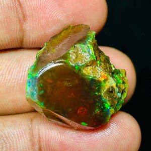 Opal Rough, AAA Grade Natural Ethiopian Crystal Fire Opal Rough, Raw Opal Rough, Oil Opal Rough, 33.00 Carat, 21x21 MM, SS734