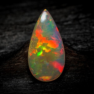 3.60 Crt Welo Opal Cabochon: Natural Ethiopian Crystal Pear Shape (10x20 MM)