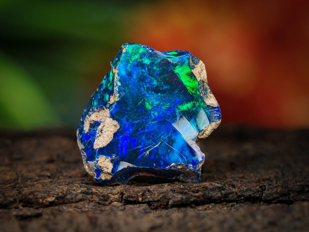 Opale Noire Brute Naturelle D'Éthiopie - 15 Carats, 16x15 Mm, Jeu De Feu (non Traitée)