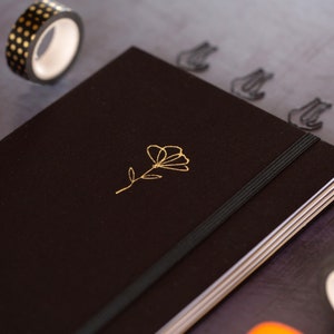 Cuaderno de papel negro A5 MIXED DOT-GRID (negro, kraft y blanco), papel ultragrueso de 160 g/m², estampado a mano, su elección de imagen y papel de aluminio