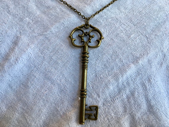 Antique Large Key, Gifts for Women, Vintage Jewelry Ascetic, Bronze, Gold, Rose, Copper, Halloween,  Christmas, Birthday, Gift
