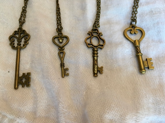 Vintage Mystery Key, Group 2, Gift, Gifts for Women,, Antique, Bronze, Gold, Rose, Copper, Graduation, Dainty, Gift, For Her,