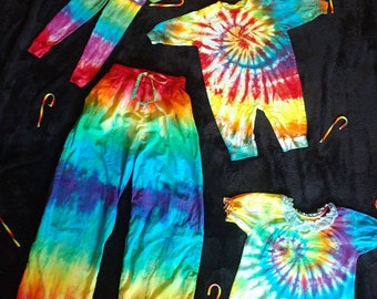 Family Tie Dyed Loungewear, matching family pajamas, Christmas pajamas, holiday family pajamas