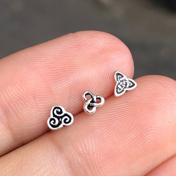 925 Sterling silver tiny celtic knot stud earrings, Triskelion, Trinity, Celtic Knot, trinity knot, triquetra, Celtic knot earrings, knot