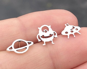 925 Sterling Silber Alien Ohrstecker, Planeten Ohrringe, Alien Ohrringe, UFO Ohrringe, unpassende Ohrstecker, Raumschiff, Kind Ohrstecker, Geschenk