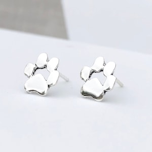 925 Sterling silver dog paw stud earrings, paw earrings, puppy paw earrings, cat paw, animal earrings, dog lover gift, dog earrings, puppy