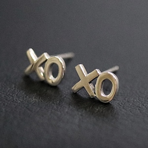 Pendientes de botón XO de plata de ley 925, pendientes XO, XO, pendientes de beso, símbolo de beso, joyas del alfabeto, beso