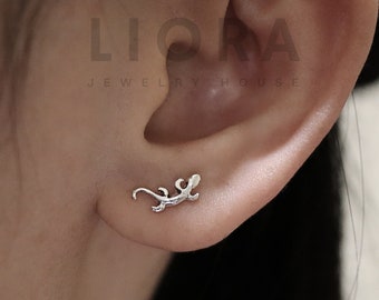925 Sterling silver Gecko stud earrings, Gecko earrings, silver Gecko, Lizard Earrings, Salamander earrings, animal earrings, Gecko lover