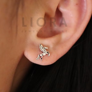 925 Sterling Silver Pegasus Stud Earrings, Pegasus Earrings, Horse Earrings, Horse Wing, Unicorn Earrings, Pegasus Gift