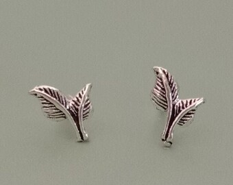 Sterling silver leaf stud earrings, leaf earrings, leaf branch earrings, green leaf, branch leaf earrings, leaf studs, silver leaf