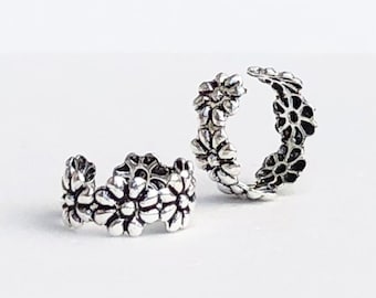 Flower ear cuffs, flower ear wrap, non pierced earrings, flower earrings, silver flower ear cuffs, ear cuff, floral ear cuffs, 925 ear cuffs