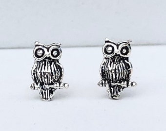 925 Sterling Silver Owl Stud Earrings, Oxidized Detail