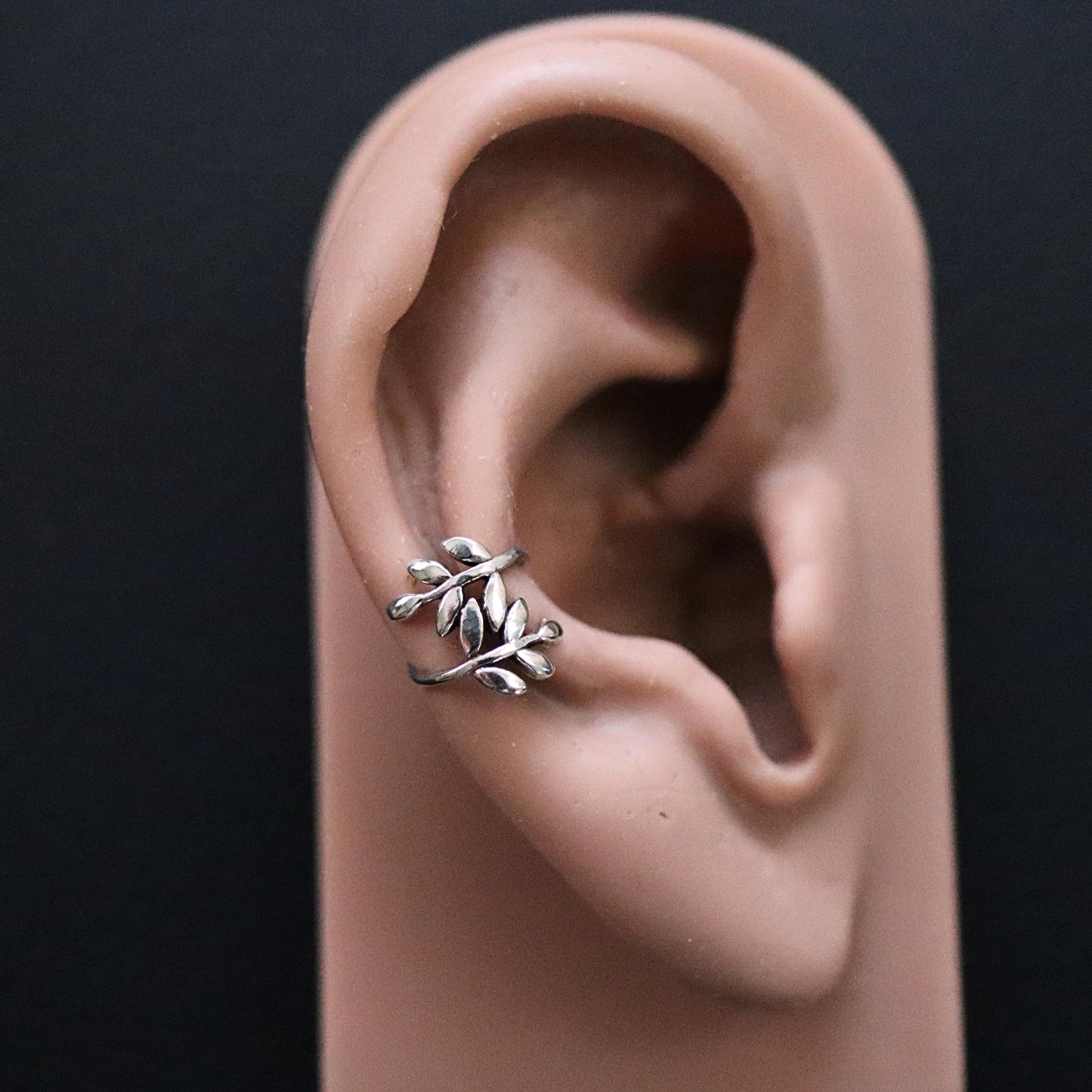 Bolty silver openwork ear cuff | YPARIS