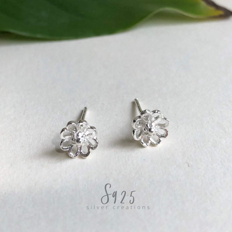 flower handmade earring small flower earring handmade earrings Flower earrings stud earring Flower Sterling Silver Stud Earrings