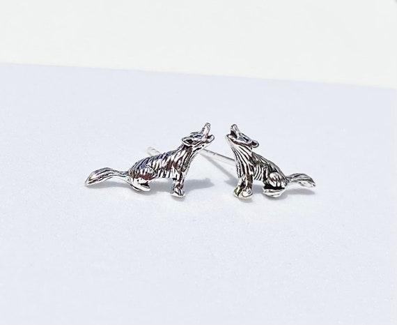 Sterling Silver Howling Wolf Stud Earrings, Animal Jewelry - Etsy