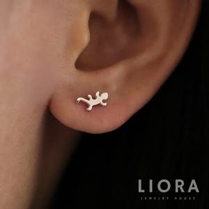 925 Sterling silver Gecko stud earrings, Gecko earrings, silver Gecko, Lizard Earrings, Salamander earrings, animal earrings, Gecko lover