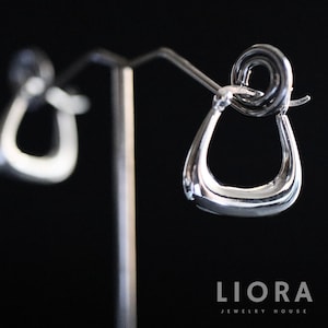 925 Sterling Silver Geometric Triangle Hoop Earring, Triangle Hoop Earrings, Thick Chunky Hoops, Modern silver hoops, minimalist earrings
