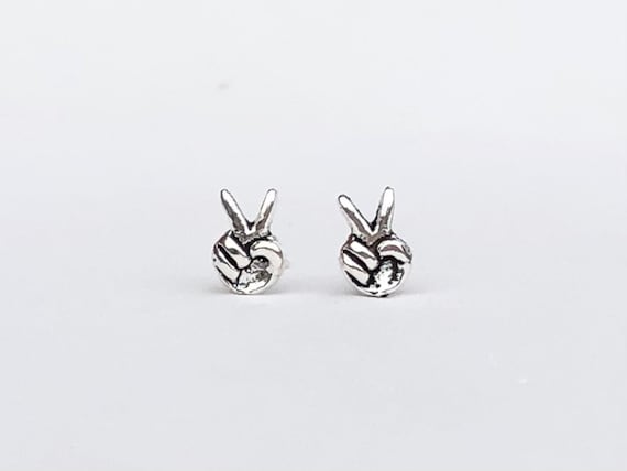 925 Sterling Silber Peace Zeichen Hand Ohrstecker, Peace Zeichen Hand  Ohrringe, Peace Symbol Ohrring, Hand Zeichen, Hand Ohrringe, Peace Zeichen