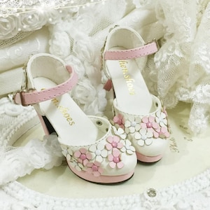 1/3 SD 1/4 MDD BJD doll shoes flower details bjd shoes Bjd high heels cute shoes fashion princess wedding shoes green yellow pink
