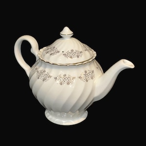 1950s Johnson Bros Swirl Teapot, Gilt Filigree, Blue Stars (Made in England)