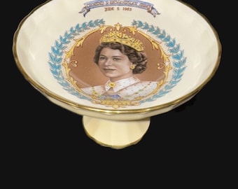 Queen Elizabeth VERY RARE Coronation Ceramic Pedestal Bonbon / Candy Dish AYNSLEY England 1953 Royalty Would make a wonderful gift.
