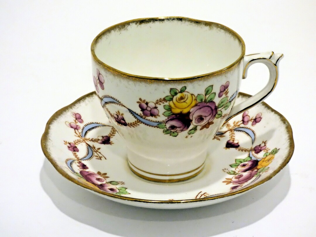 Roslyn Fine Bone China ENGLAND 1941 C. 1950 Tea Time for Tea Etsy