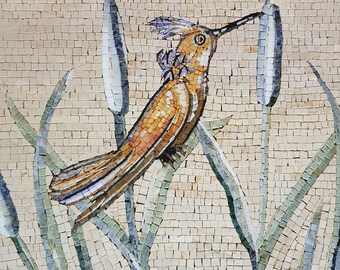手作りのカワセミモザイクタイルアート：花柄の鳥の壁飾り（40x32