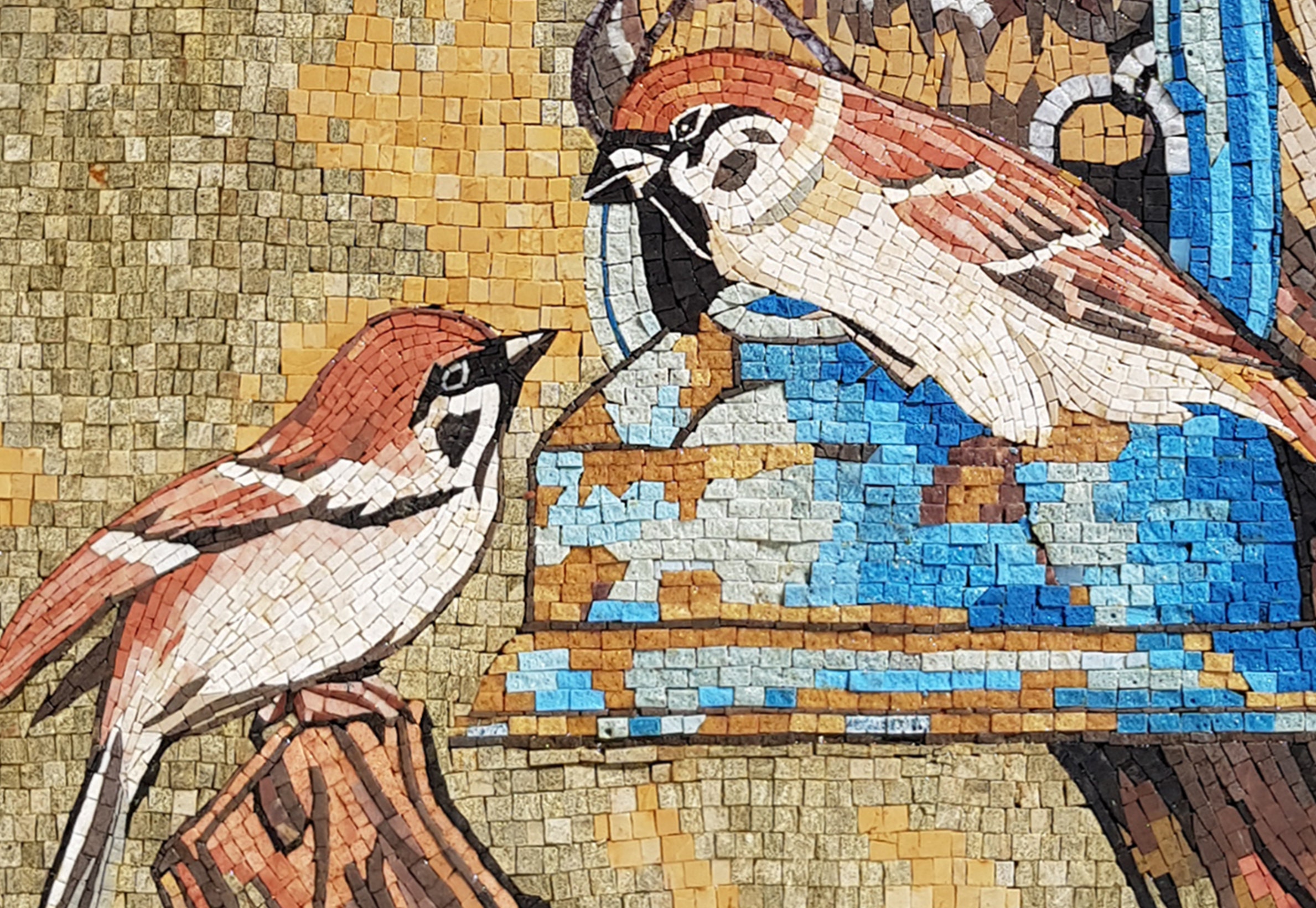 手作りのナイチンゲールモザイクタイルアート：枝に止まる鳥、大理石