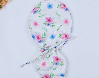 Floral ponytail scrub cap, Summer scrub cap with ponytail holder. Satin Lined Option. Satin Lined scrub cap.