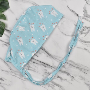 Zahnchirurgische Kappe. Medizinischer Verbandskasten. Mit Satin gefütterte OP-Peeling Haube, Zahnpflegehauben für Frauen.