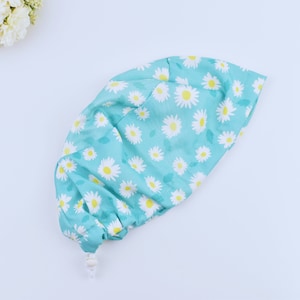 Flowers Euro Scrub Cap for Women, Floral Euro Scrub Cap. Surgical cap Satin Lined Option. Satin lined scrub cap.