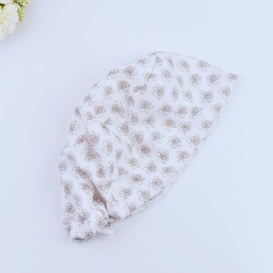 Flowers Euro Scrub Cap for Women, Floral Euro Scrub Cap. Surgical cap Satin Lined Option. Satin lined scrub cap.